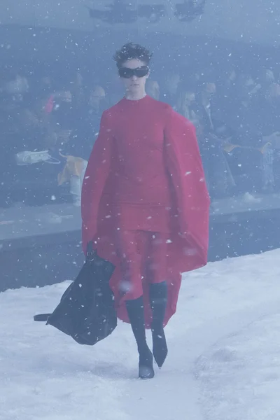 Look 55